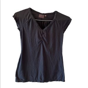 Athleta Breathable Gray Athletic Cap Sleeve Shirt | Women’s XXS